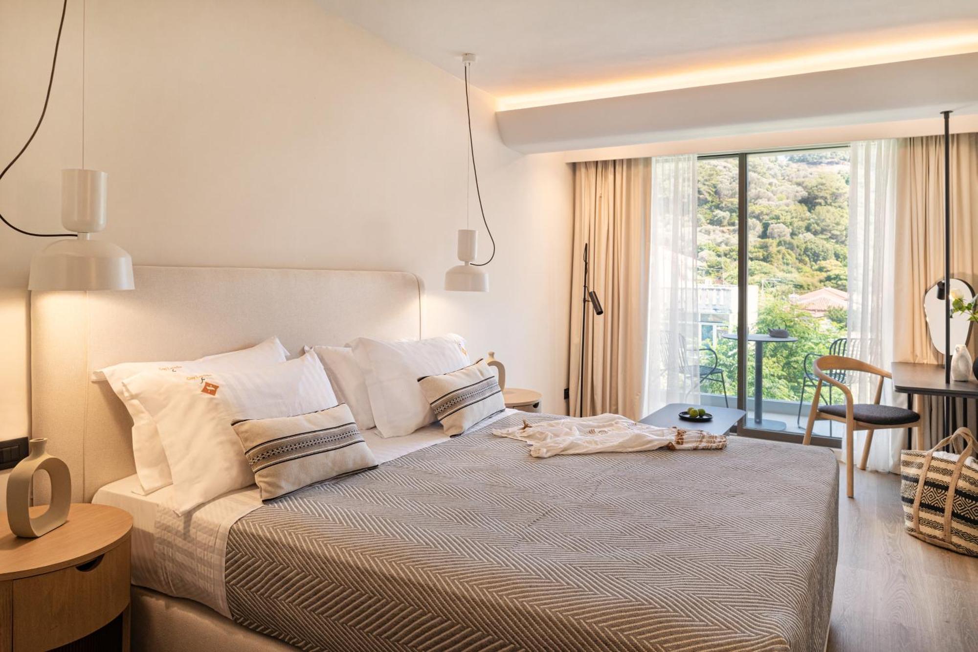 Erato By Samian Mare Otel Karlovassi Dış mekan fotoğraf