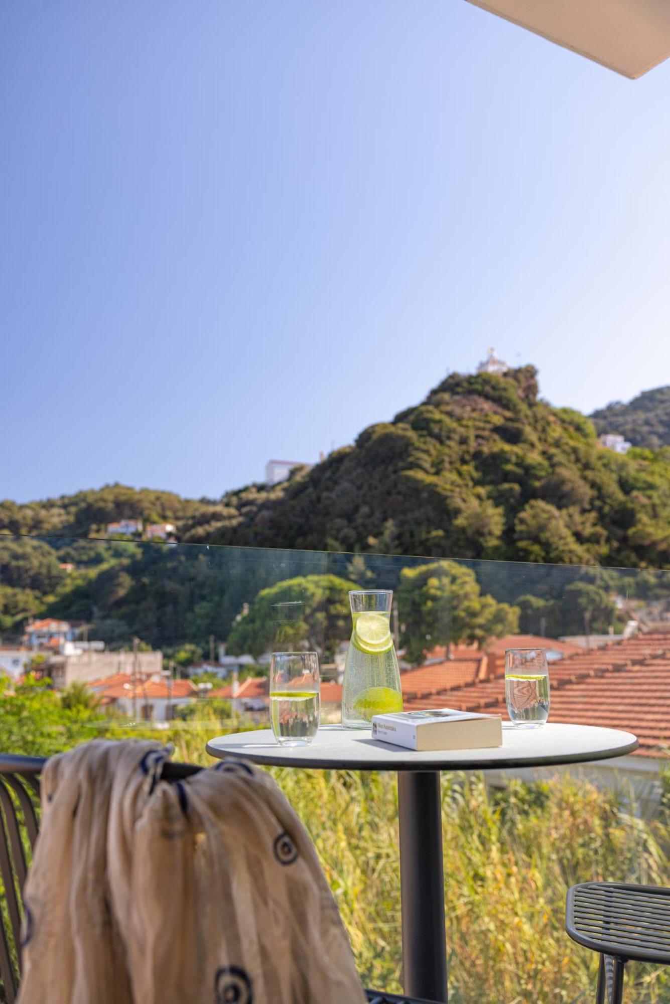 Erato By Samian Mare Otel Karlovassi Dış mekan fotoğraf
